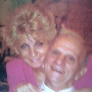 Meet your Posher, Gloria